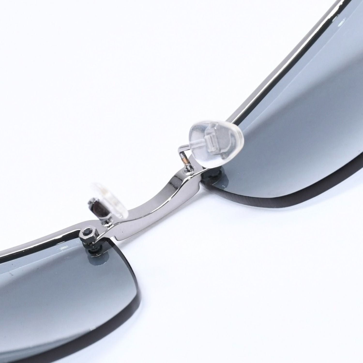Gucci Sunglasses Eyewear Khaki Lens Temple Silver — view 8
