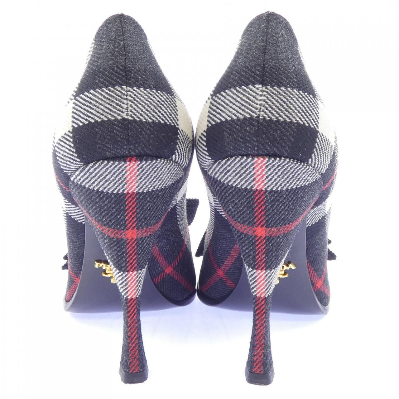 Prada Pumps Heel Black — view 5