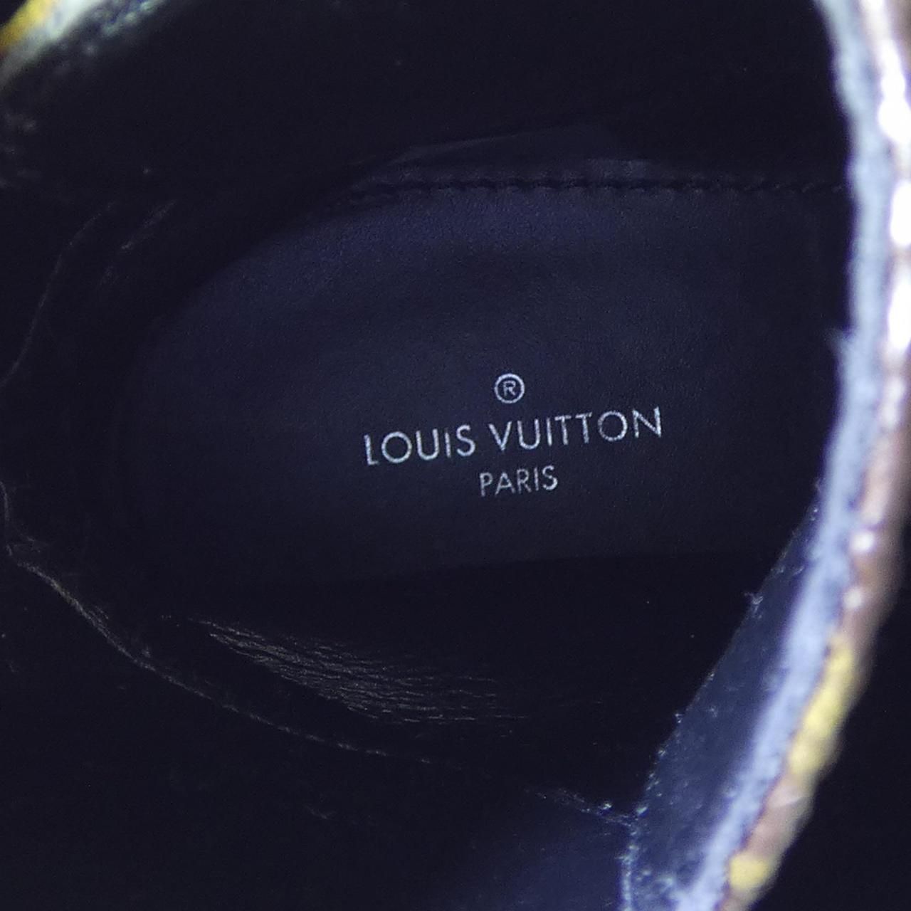 Louis Vuitton Laureate Line Boots — view 6
