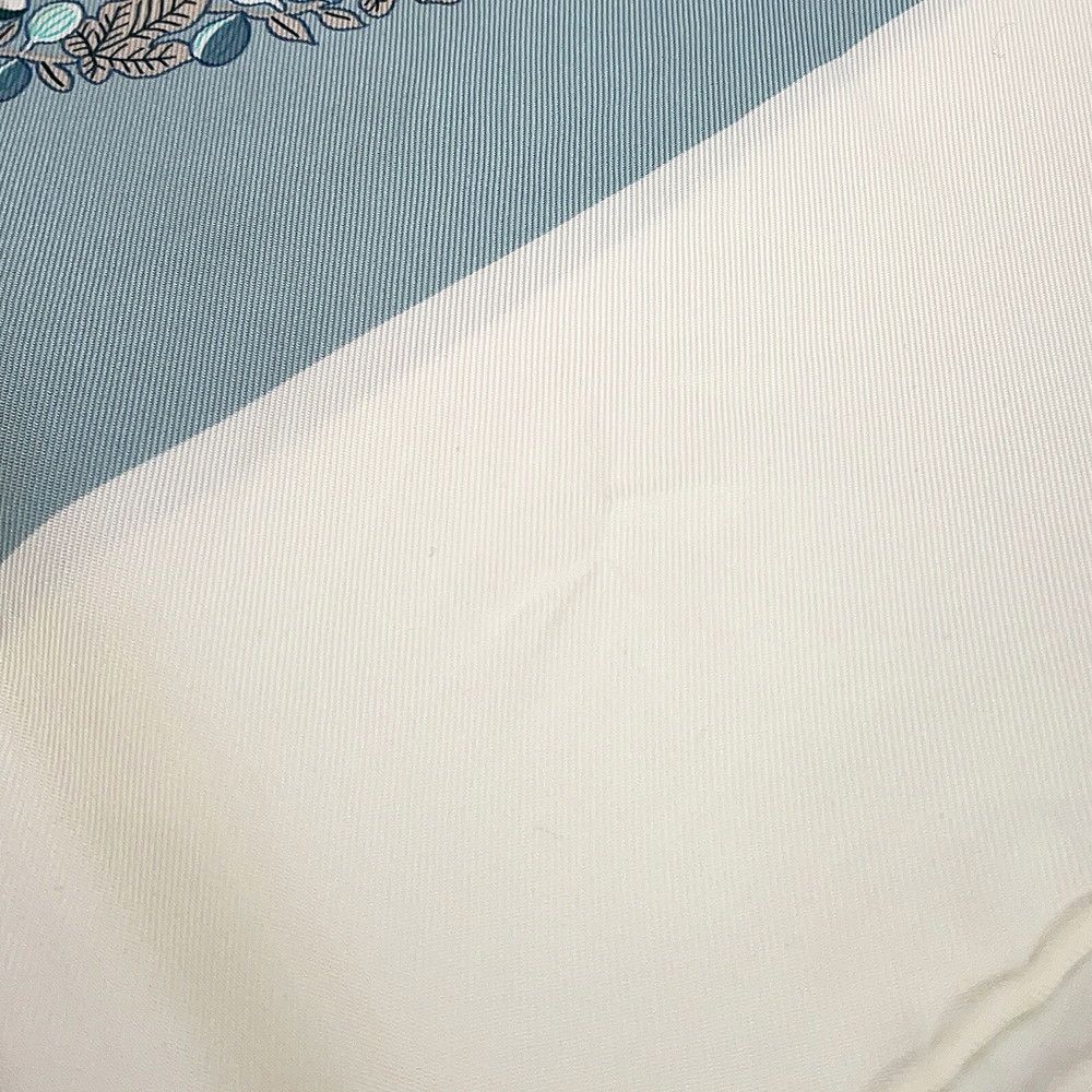Hermes Scarf Carre 90 Brides de Gala en Fleurs White — view 3