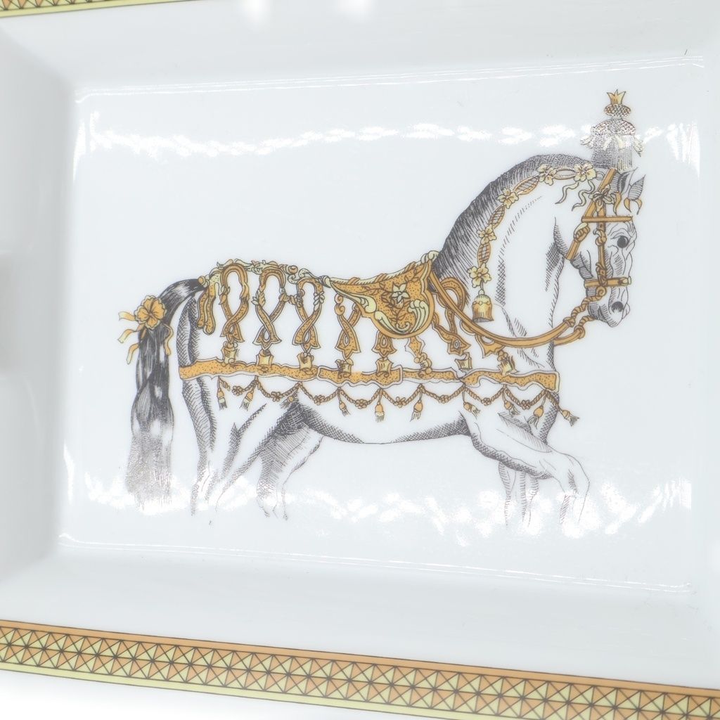 Hermes Horse Animal Ashtray Ceramic White Gold — view 5