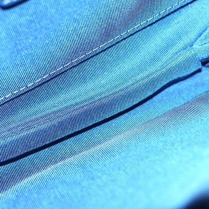 Chanel Quilted Banane Waist Bag Fanny Blue — view 7