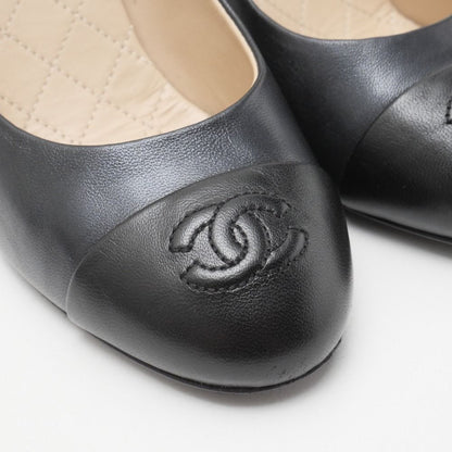 Chanel Pumps CC Logo Bicolor Shoes 36.5 — view 4