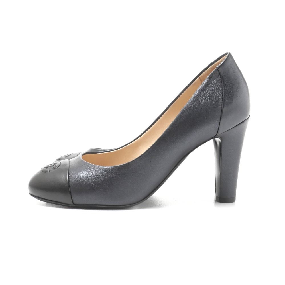 Chanel Pumps CC Logo Bicolor Shoes 36.5 — view 2