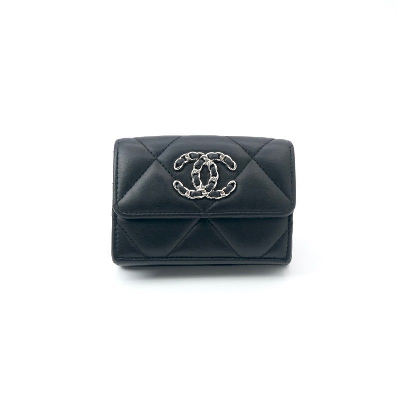 Chanel 19 Wallet Trifold Mini Black Silver Red CC Logo Small