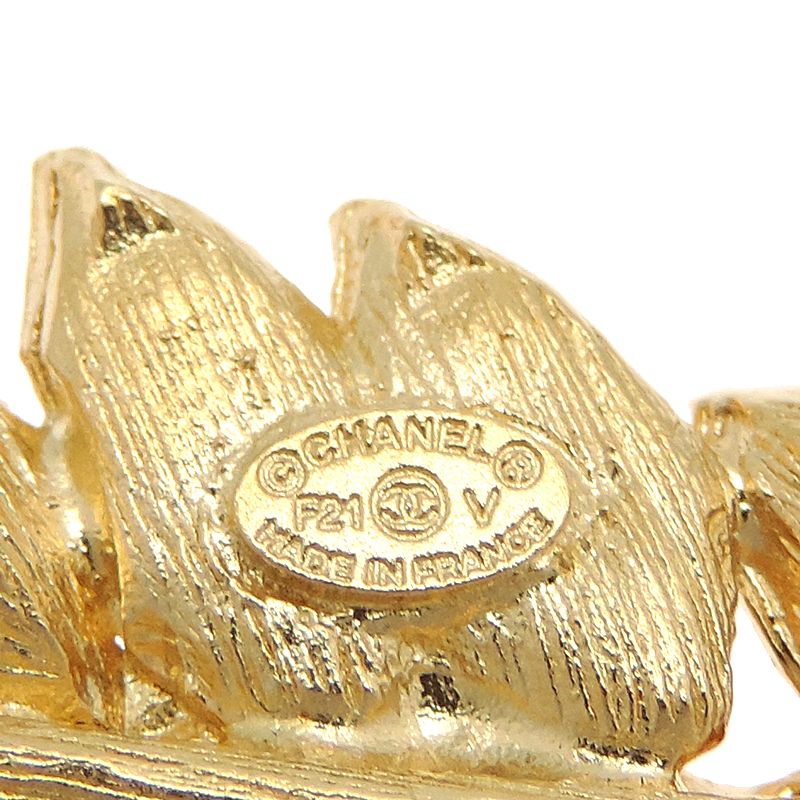 Chanel Brooch Beige — view 5
