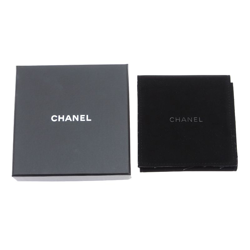 Chanel Brooch Beige — view 6