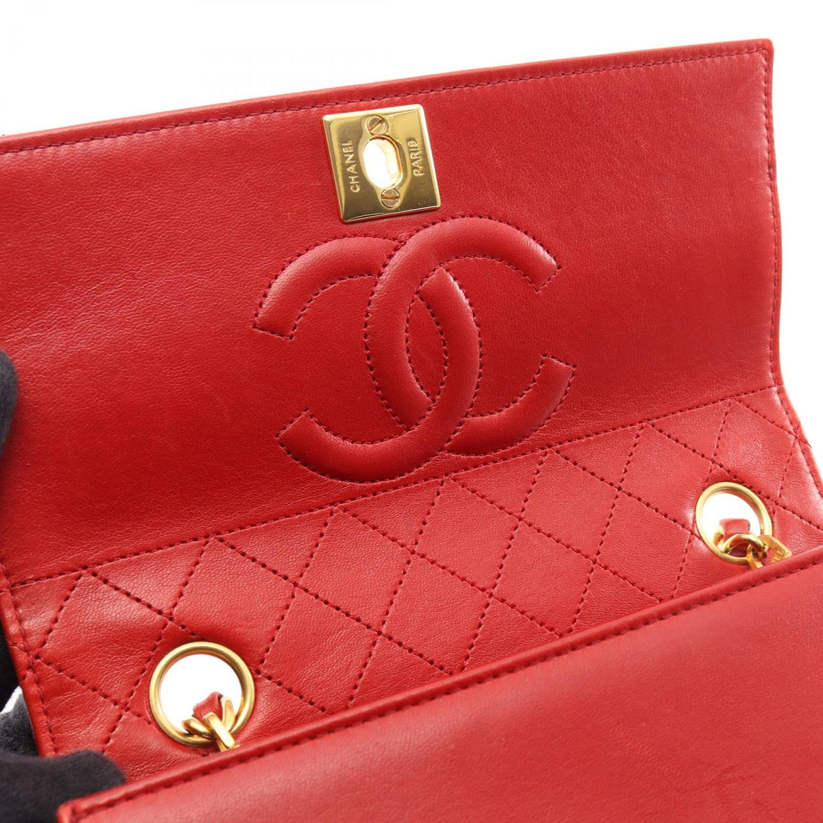 Chanel Shoulder Bag Quilted Red Navy Lambskin Bicolor Chain — view 7