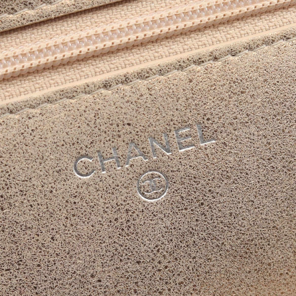 Chanel Shoulder Bag Quilted Metallic Gold Leather Chain Wallet — view 4