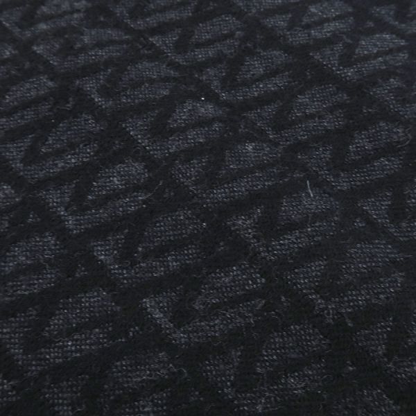 Louis Vuitton Shawl Scarf — view 6