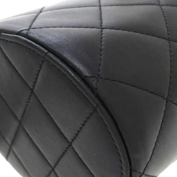 Chanel Quilted Chain Shoulder Bag — view 5