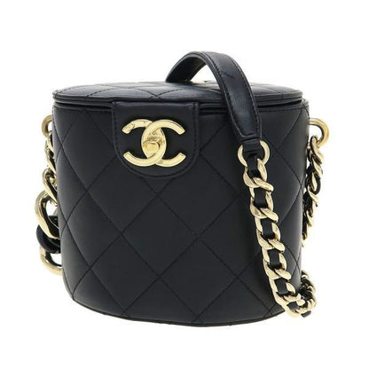Chanel Quilted Chain Shoulder Bag
