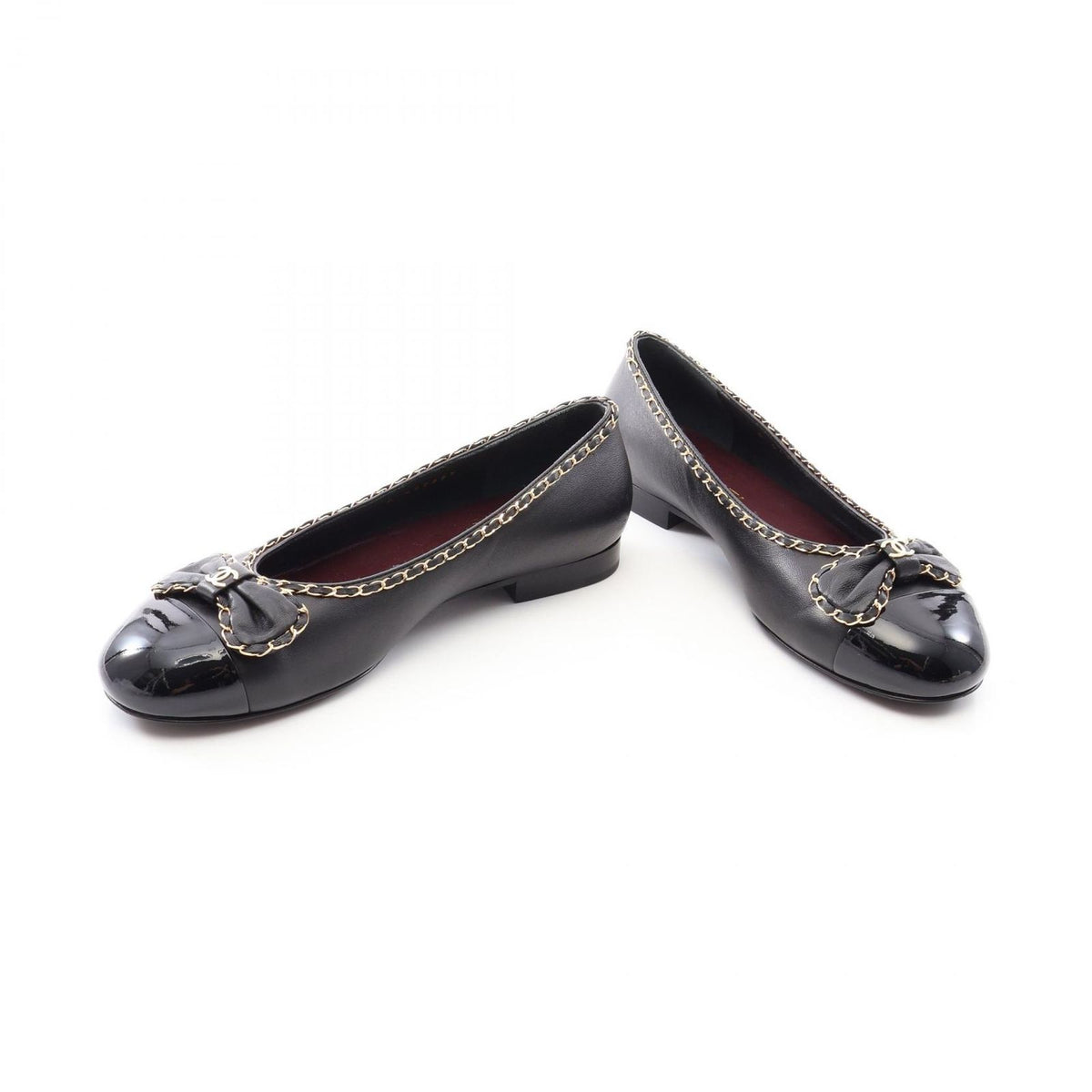 Chanel CC Logo Ribbon Leather Patent Pumps Heels — view 3