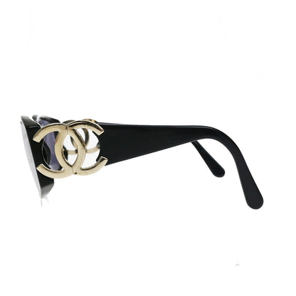 Chanel Sunglasses CC Logo Black Gold Eyewear — view 3