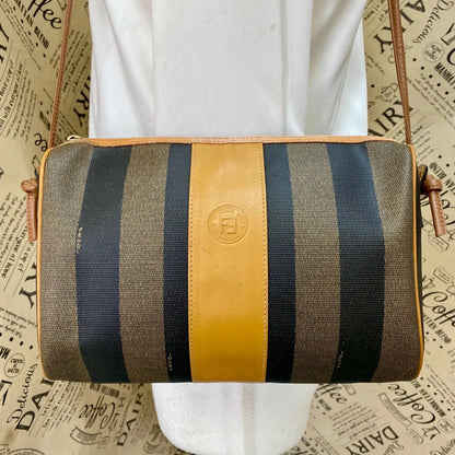 Fendi Pecan Pattern Shoulder Bag Easy to Use Brown