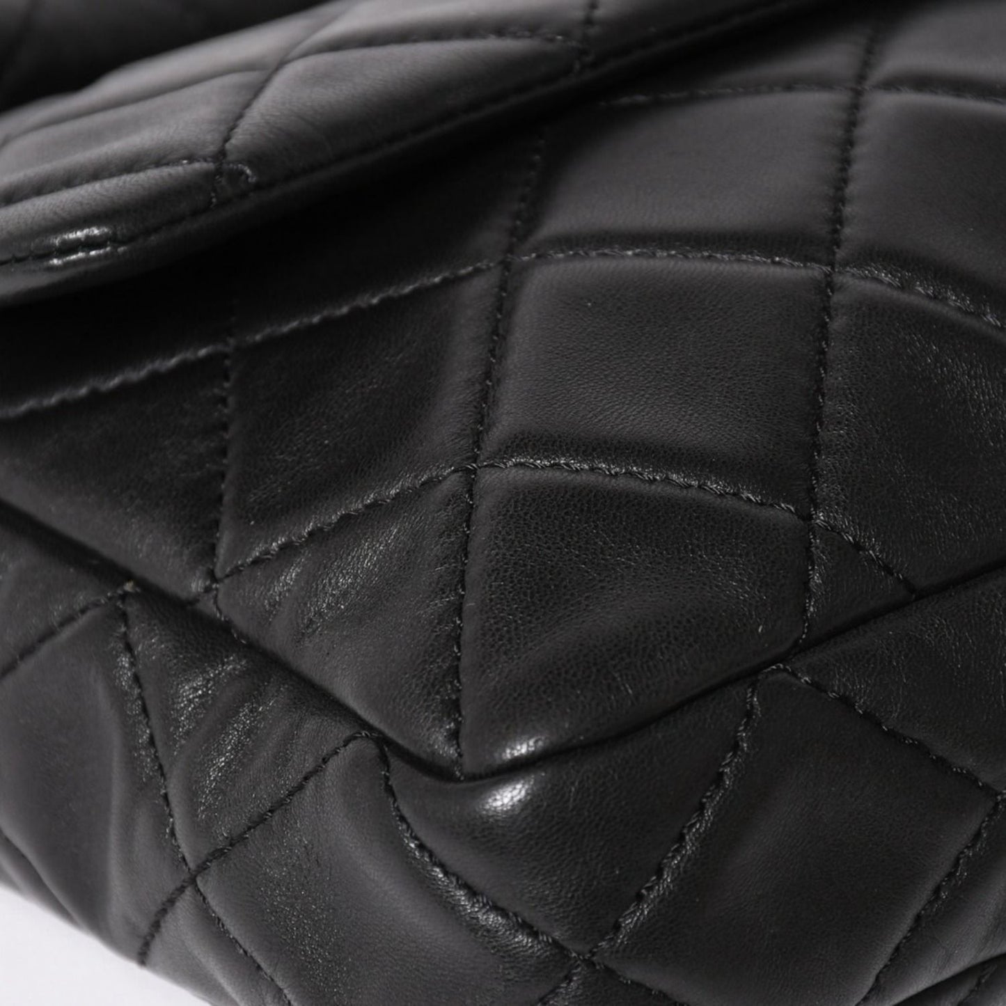 Chanel 2.55 Roll Clutch CC Logo Lambskin Black Ruthenium — view 6