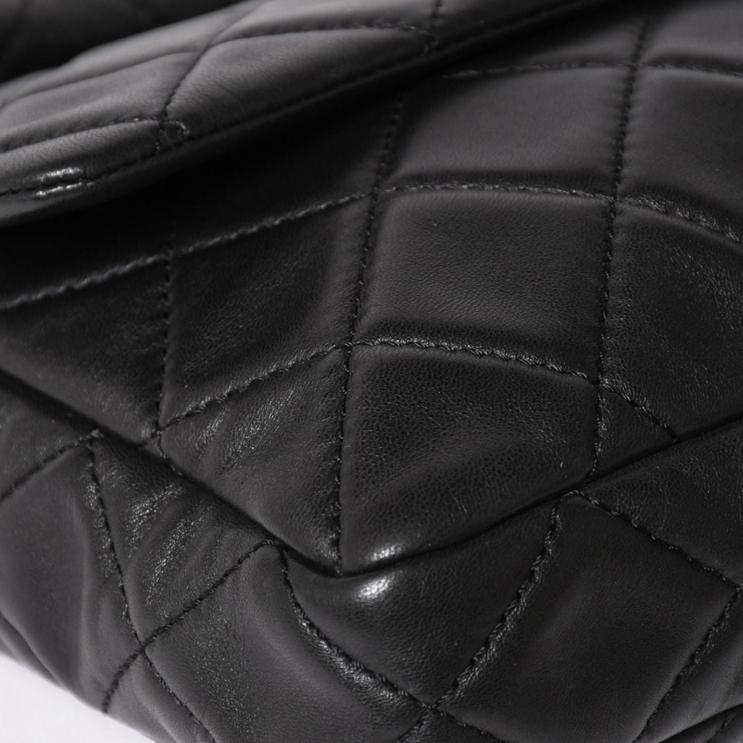 Chanel 2.55 Roll Clutch CC Logo Lambskin Black Ruthenium — view 6
