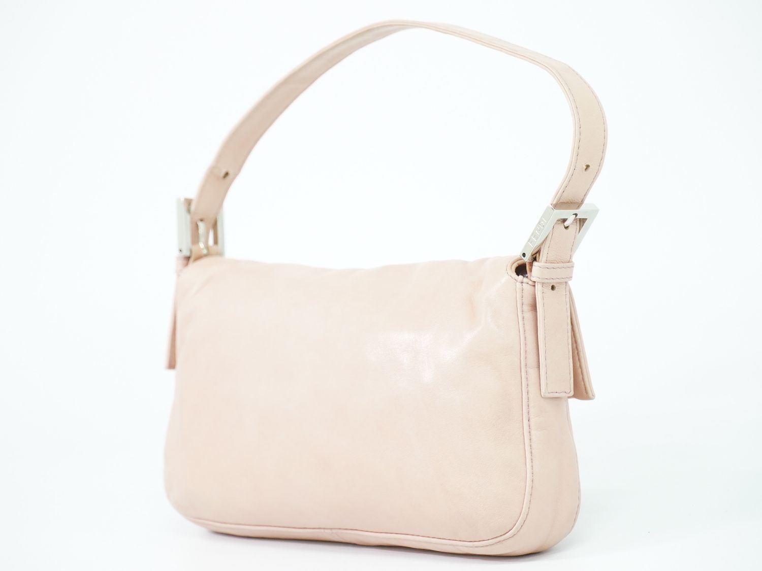Fendi Mamma Bucket Shoulder Bag Leather Pink — view 2