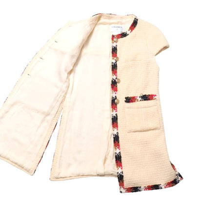 Chanel Jacket 38 CC Logo Button Blade Trim Wool — view 6
