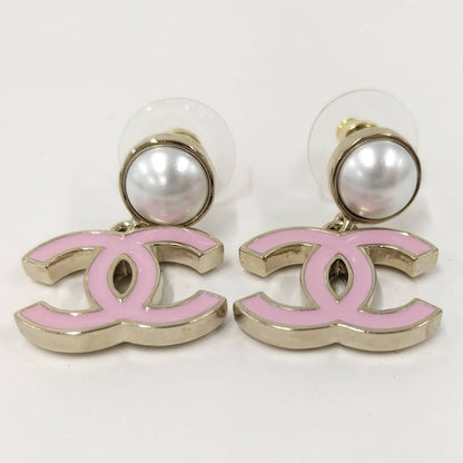 Chanel Swing Earrings CC Mark Faux Pearl Plated Gold Pink — view 4