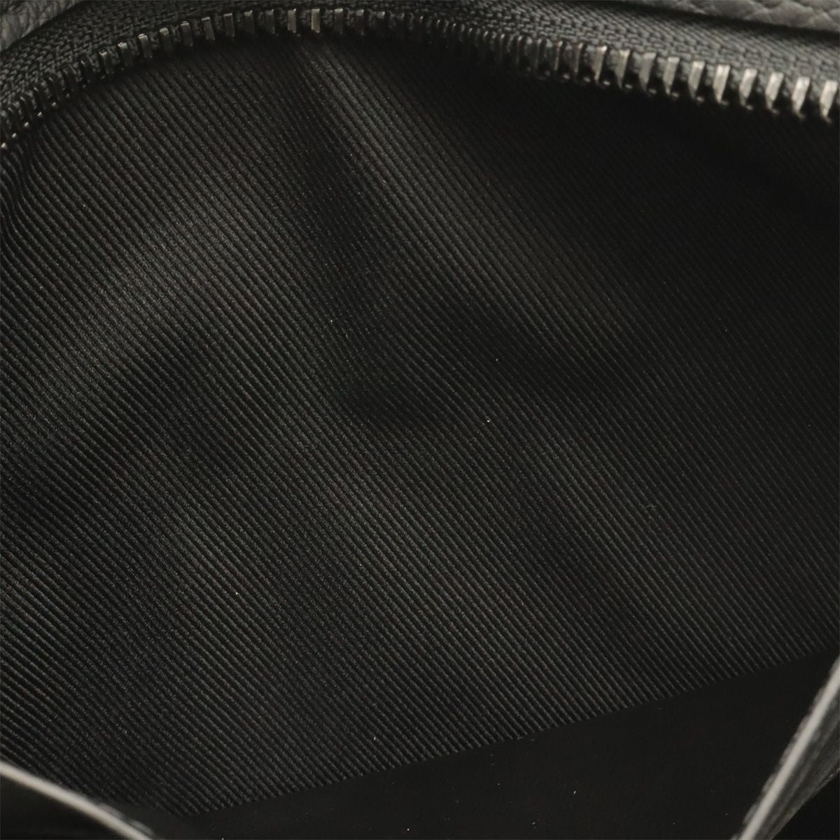Louis Vuitton LV Aerogram Alpha Wearable Wallet Shoulder Bag 2-Way Clutch Noir — view 8