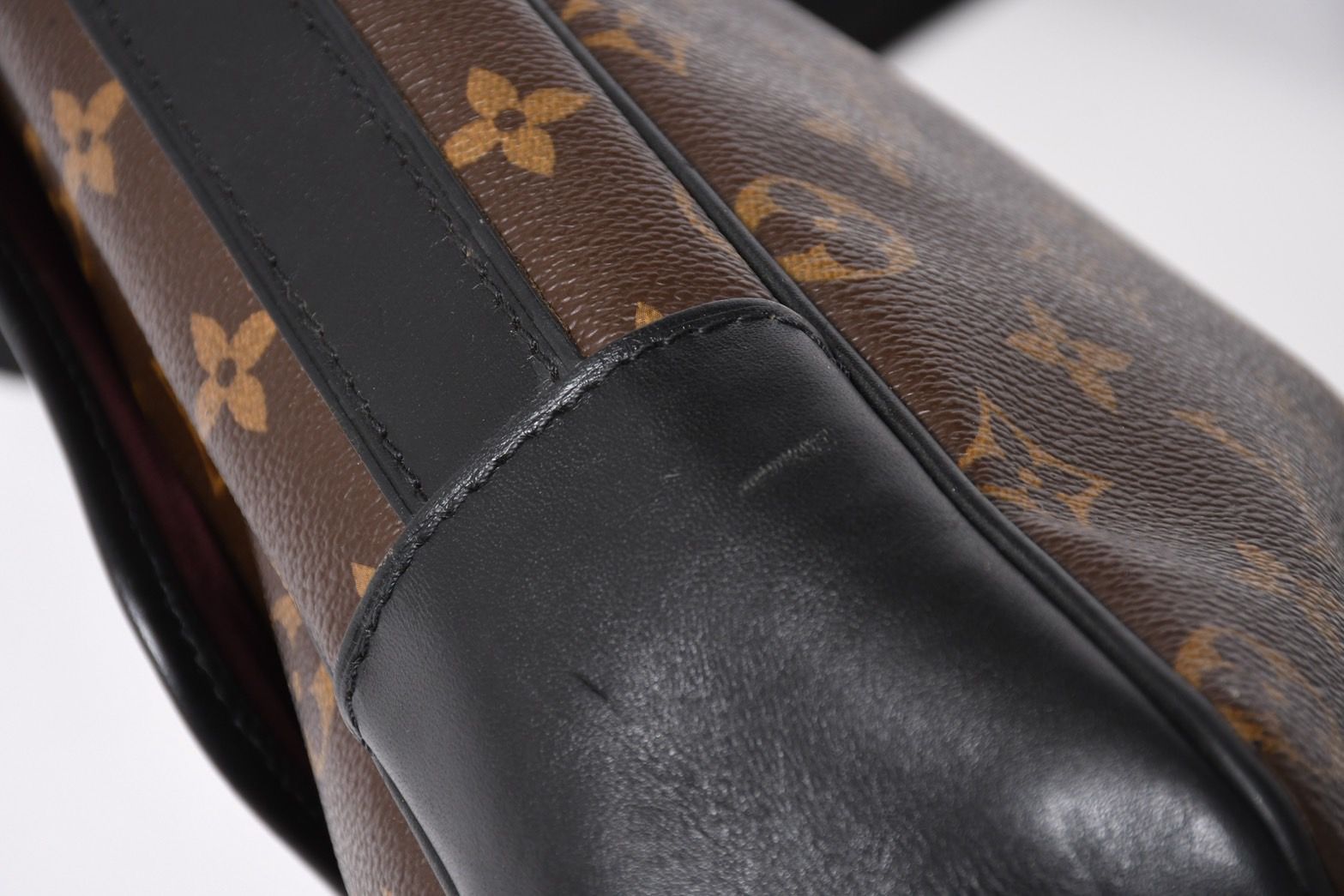 Louis Vuitton Macassar Bus GM Shoulder Bag Monogram Canvas Brown — view 7