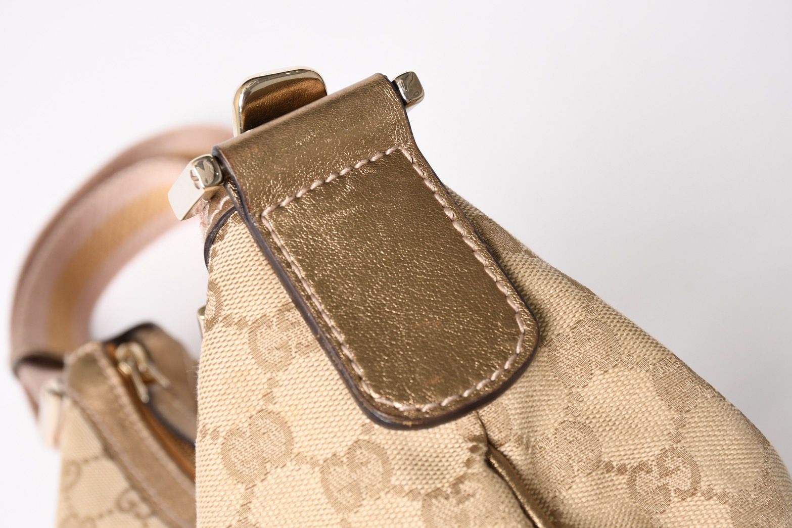 Gucci GG Crystal Shoulder Bag Canvas Hobo Beige Gold — view 7