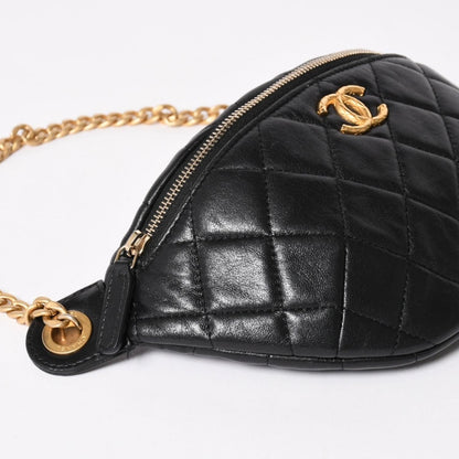 Chanel Quilted Heart Chain Waist Bag Mini Random Model Lambskin Black Gold — view 6