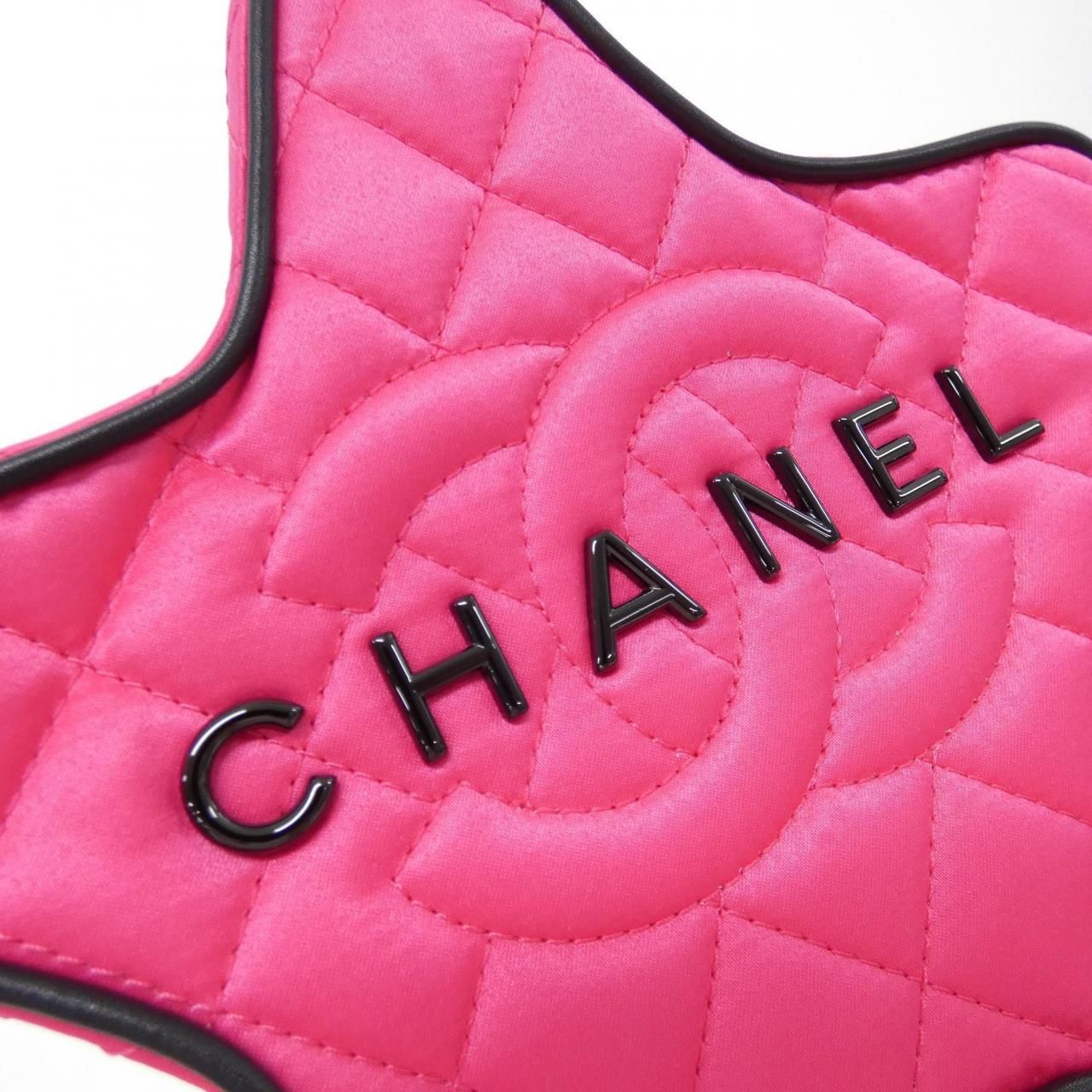 Chanel Shoulder Bag Pink — view 3