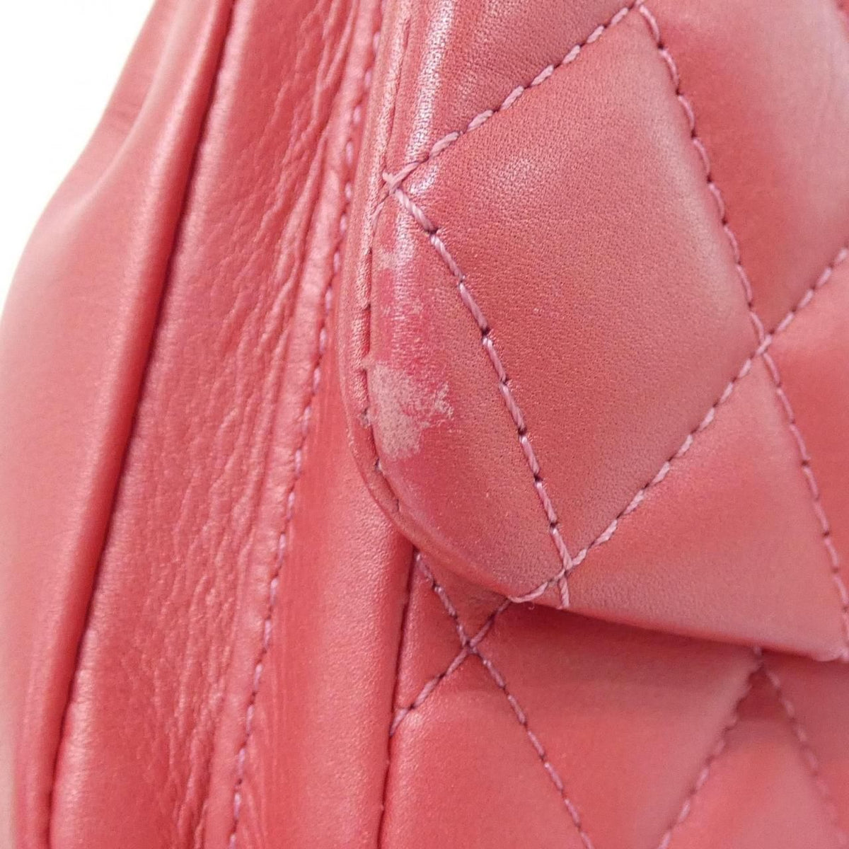 Chanel Bag Handbag Pink — view 4