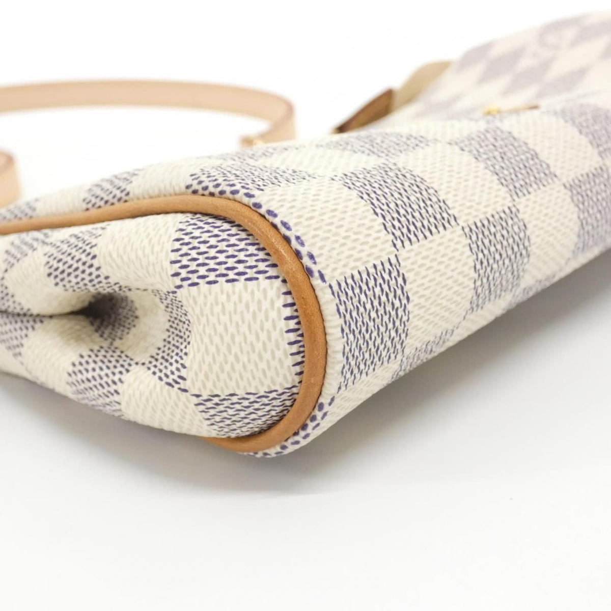 Louis Vuitton Damier Azur Shoulder Bag — view 3