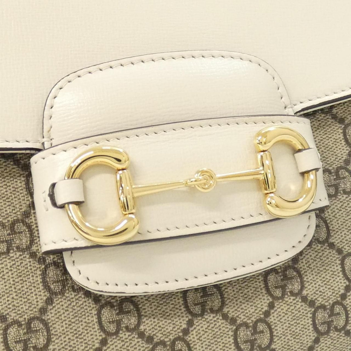 Gucci Horsebit Bag Handbag Beige — view 6