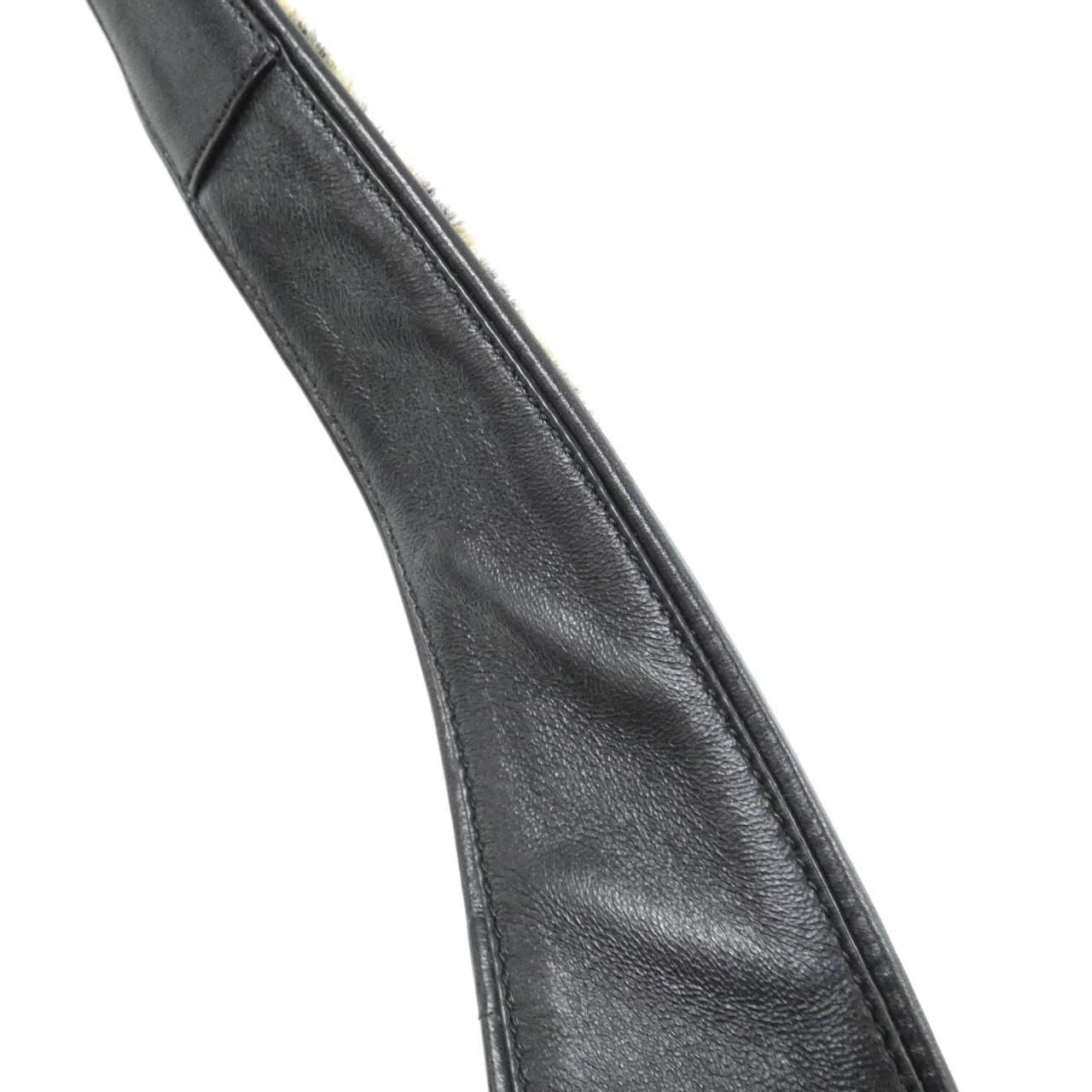 Saint Laurent le 5 a 7 Bea — view 5