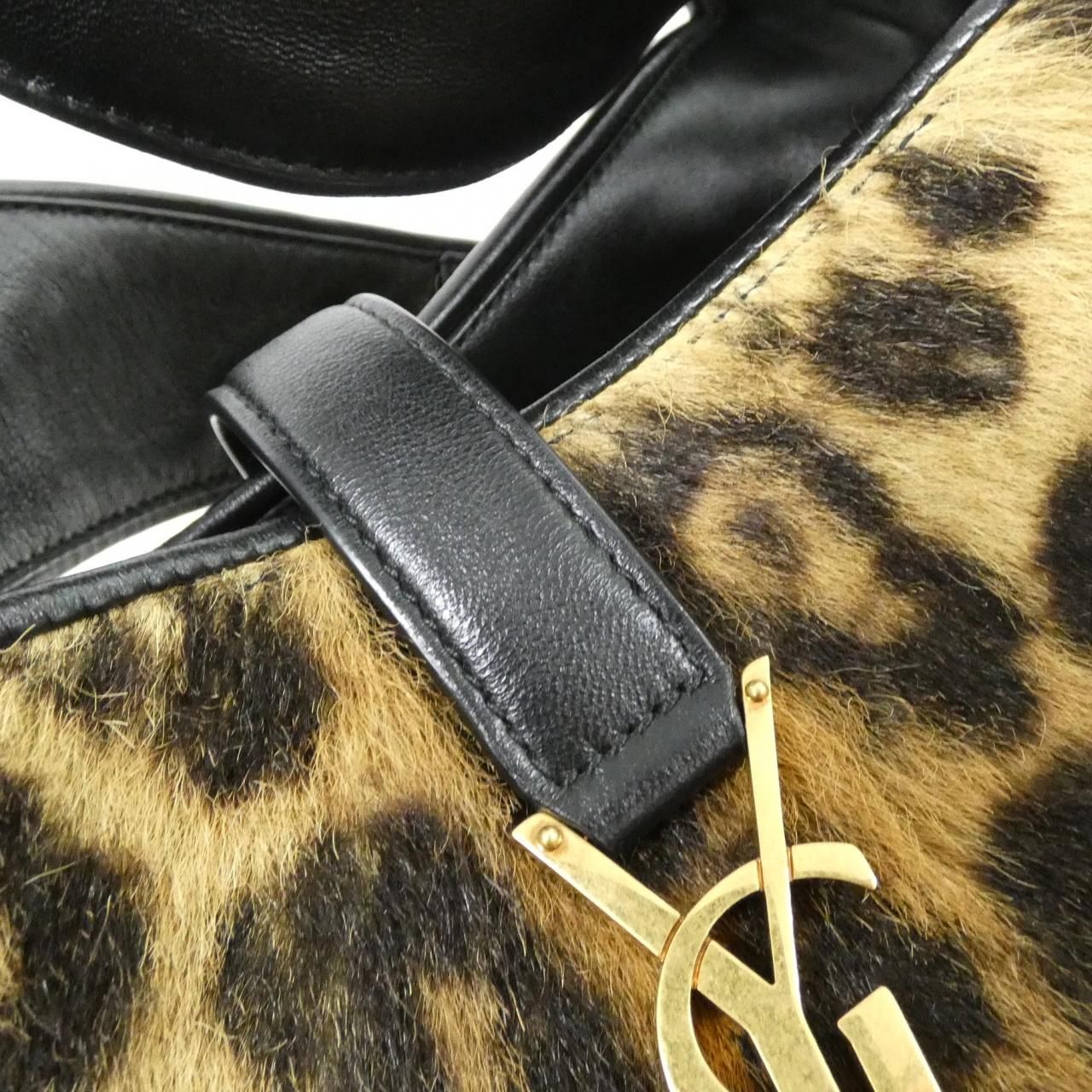 Saint Laurent le 5 a 7 Bea — view 4