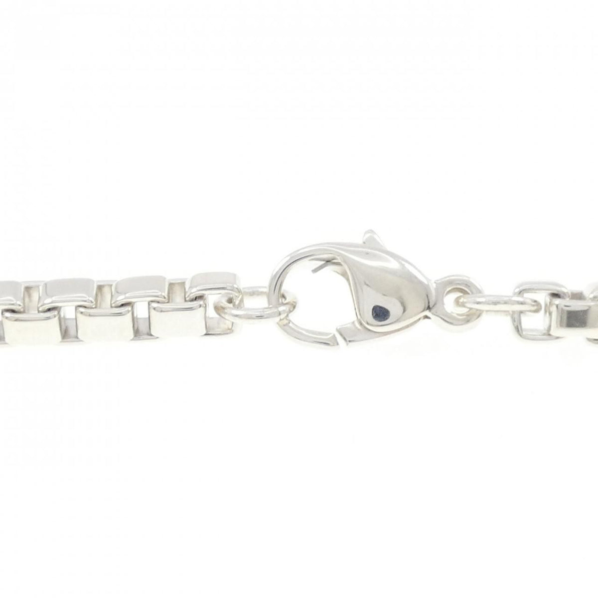 Tiffany & Co Venetian Link ID Bracelet — view 4