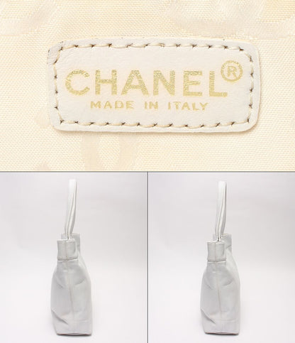 Chanel Tote Bag Shoulder Gold — view 4