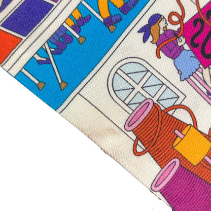 Hermes la Maison Des Carres Des Carre Silk Twill Scarf White — view 7