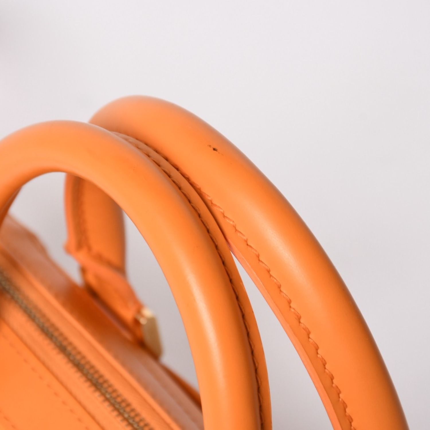 Louis Vuitton Dhanura PM 2-Way Bag Epi Leather Mandarin Orange Gold — view 5