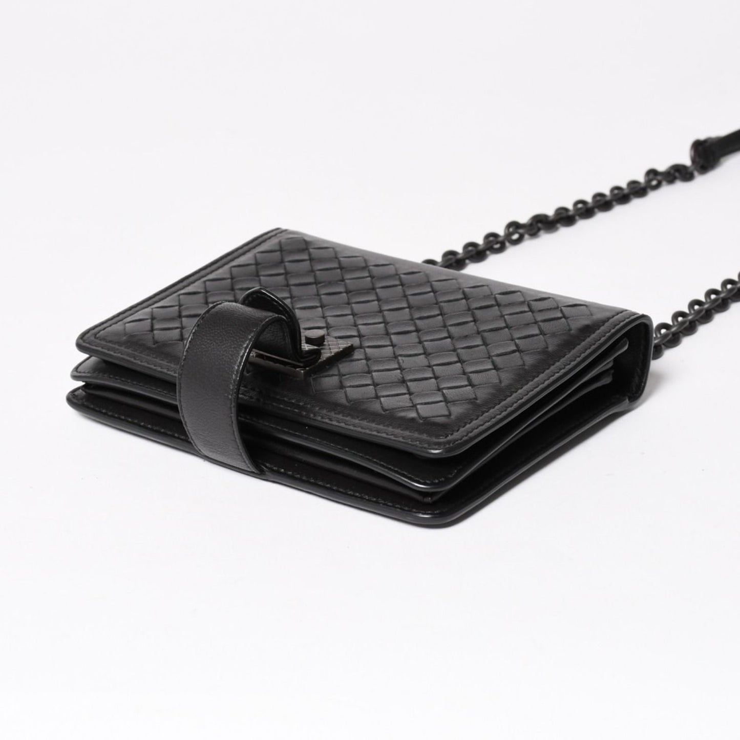 Bottega Veneta Intrecciato Shoulder Bag Chain Black — view 7