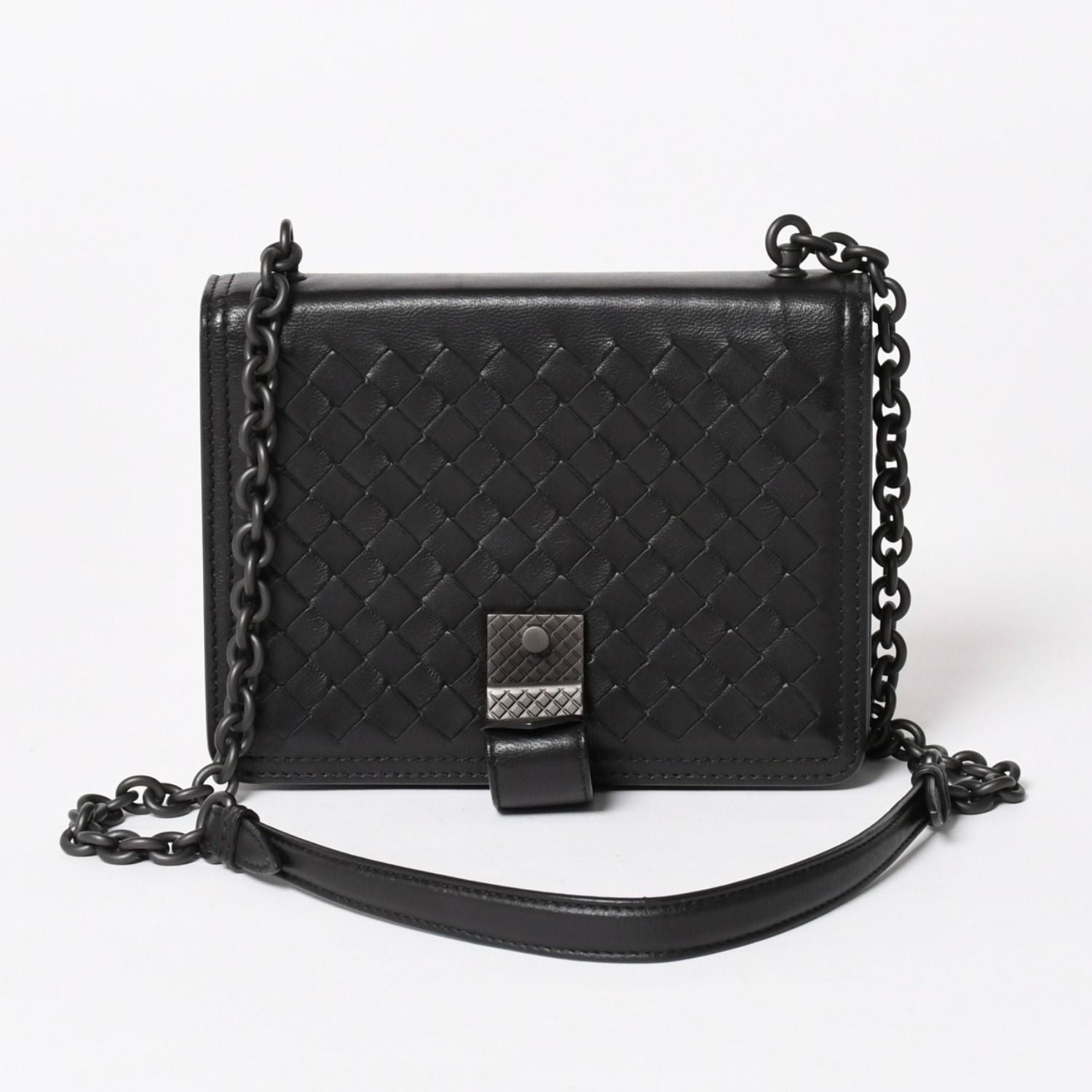Bottega Veneta Intrecciato Shoulder Bag Chain Black