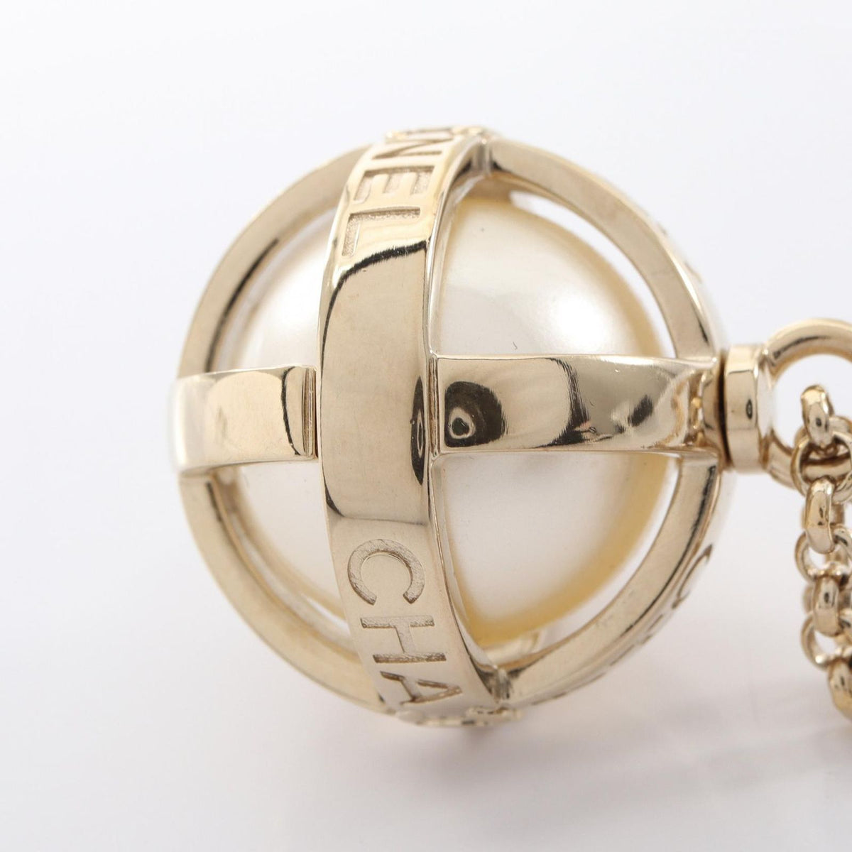 Chanel Necklace CC Logo — view 6