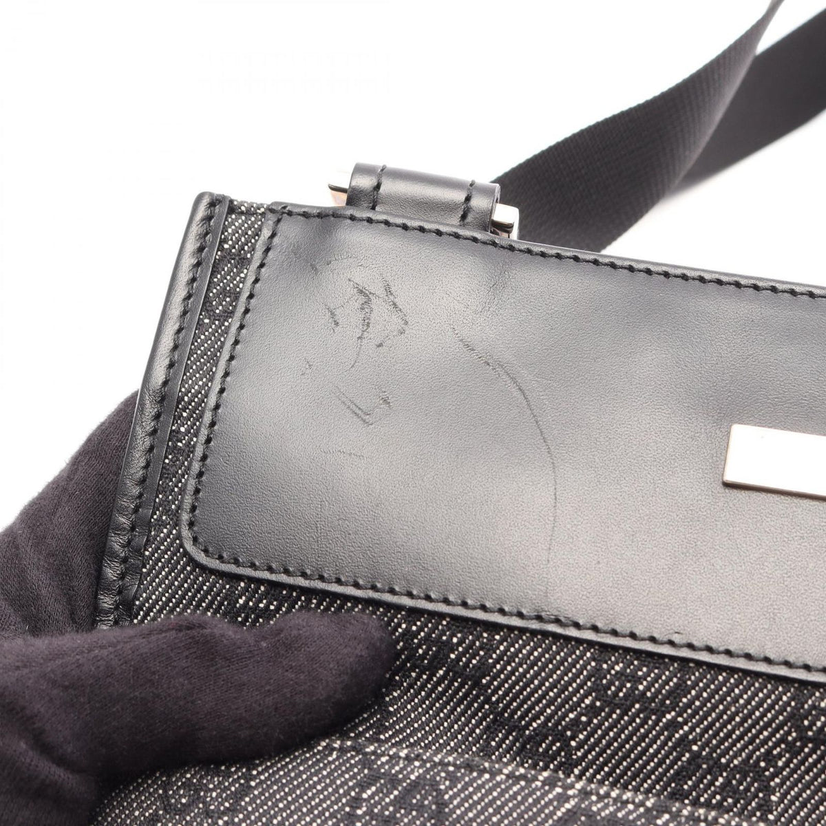 Gucci Shoulder Bag GG Canvas Gray Black — view 5