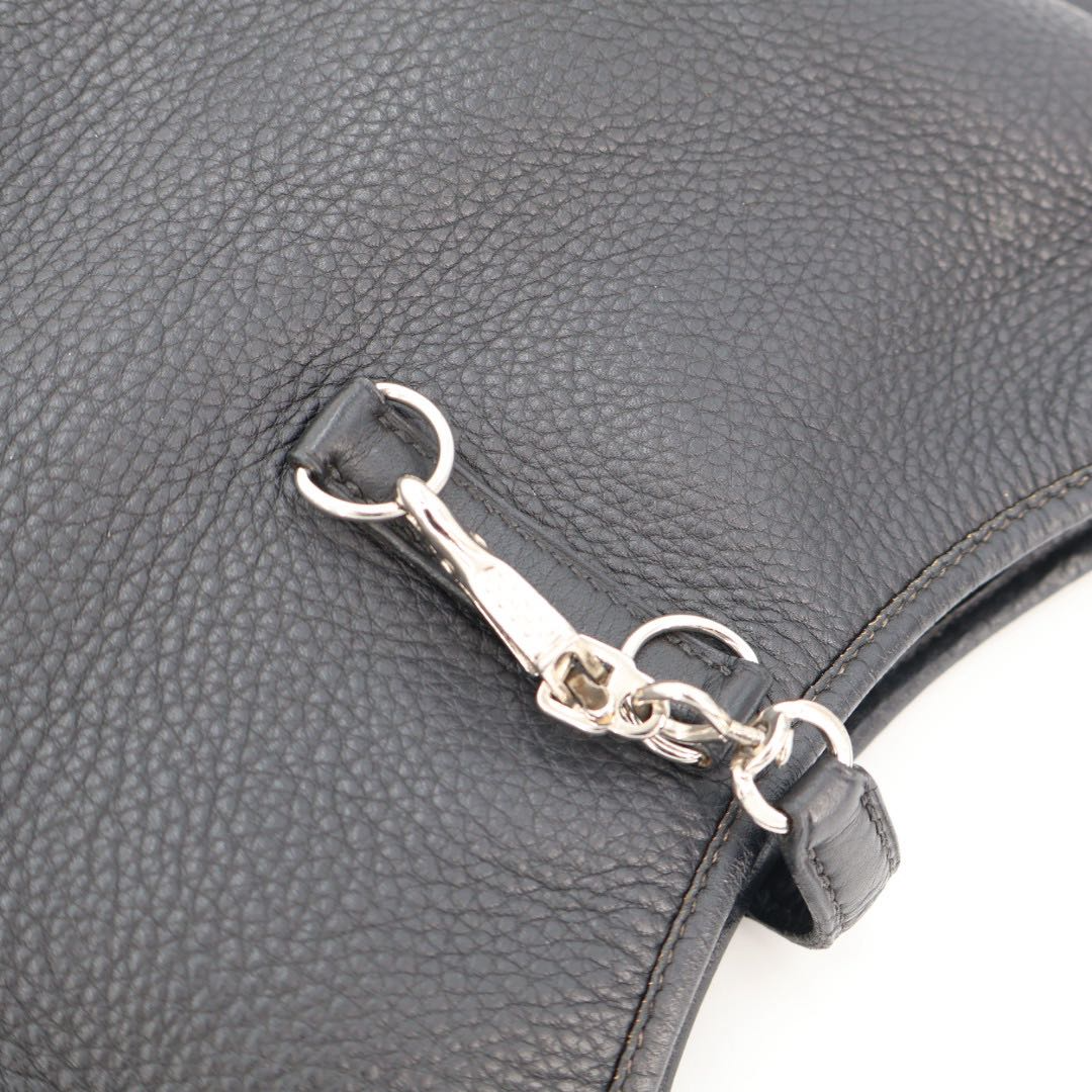 Hermes Trim 31 Shoulder Bag — view 4