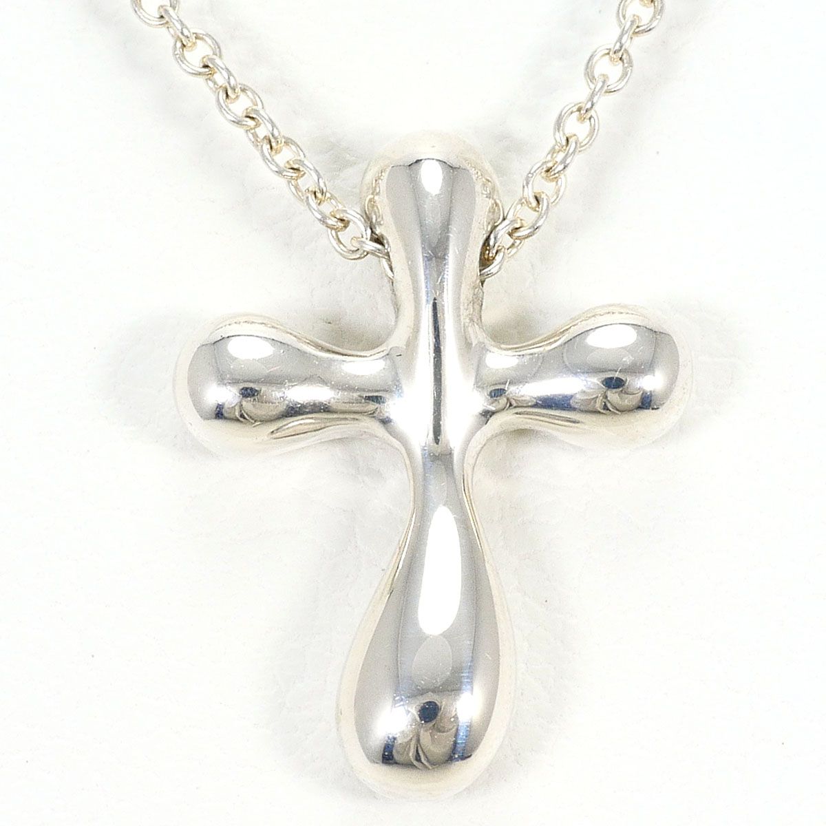 Tiffany & Co Small Cross 925 Sterling Silver Necklace 40