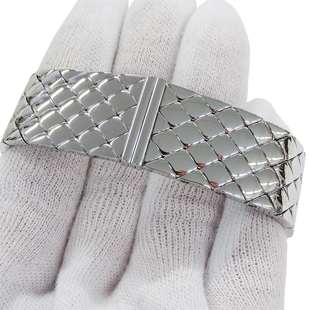 Chanel Watch Quilted Quartz Stainless Steel Silver Black Square — view 6