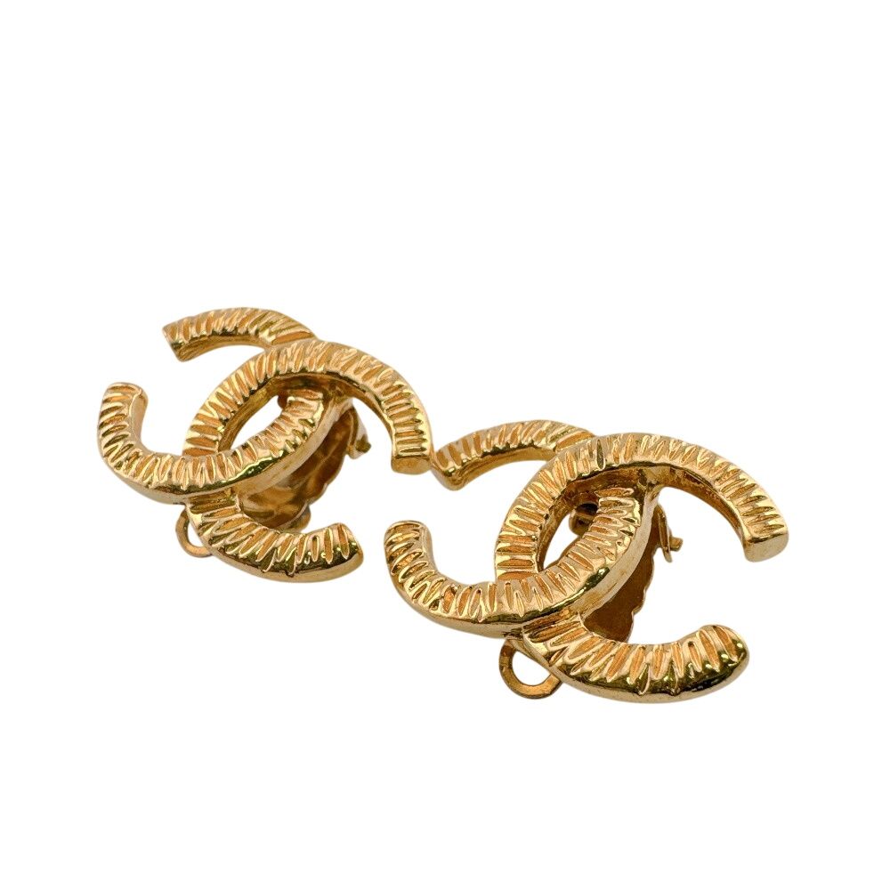 Chanel 93P CC Logo Earrings