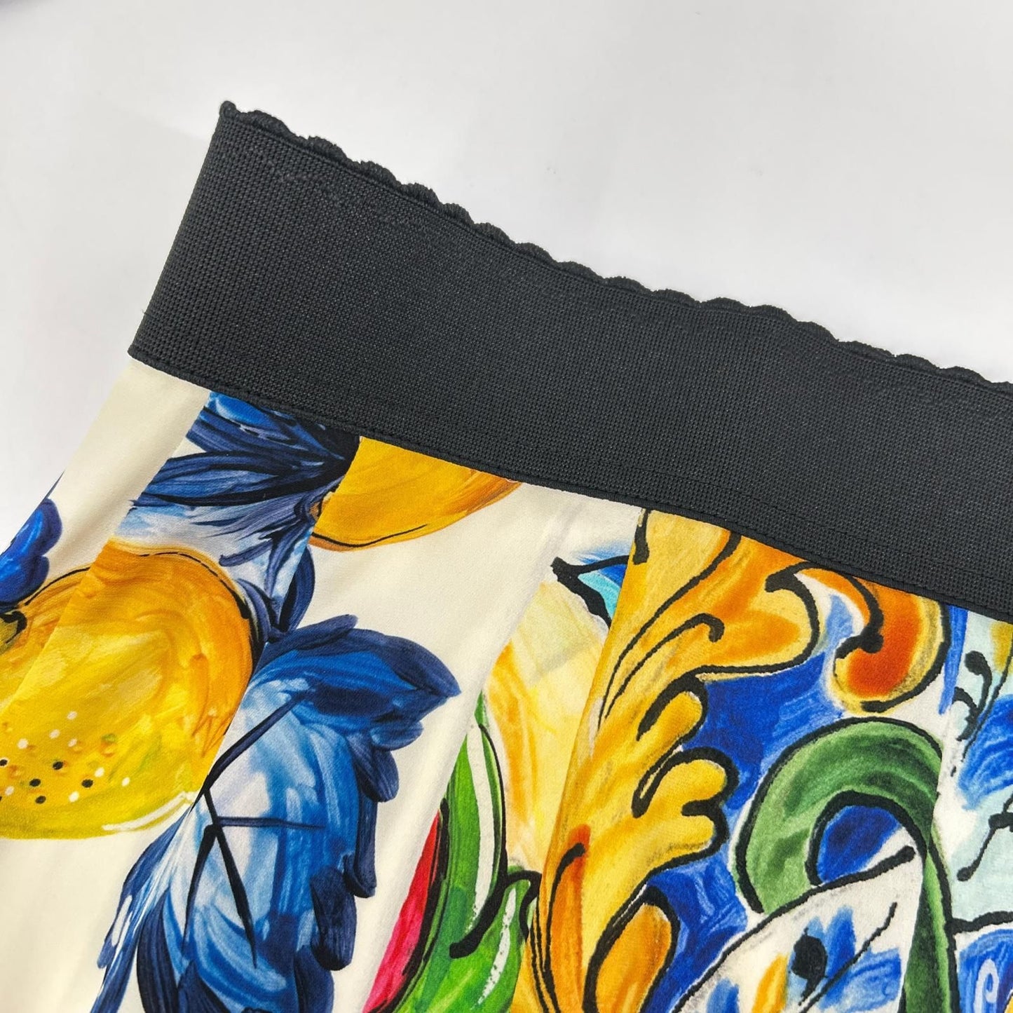 Dolce & Gabbana Multicolor Majolica Print Side Slit Silk Skirt 36 — view 7
