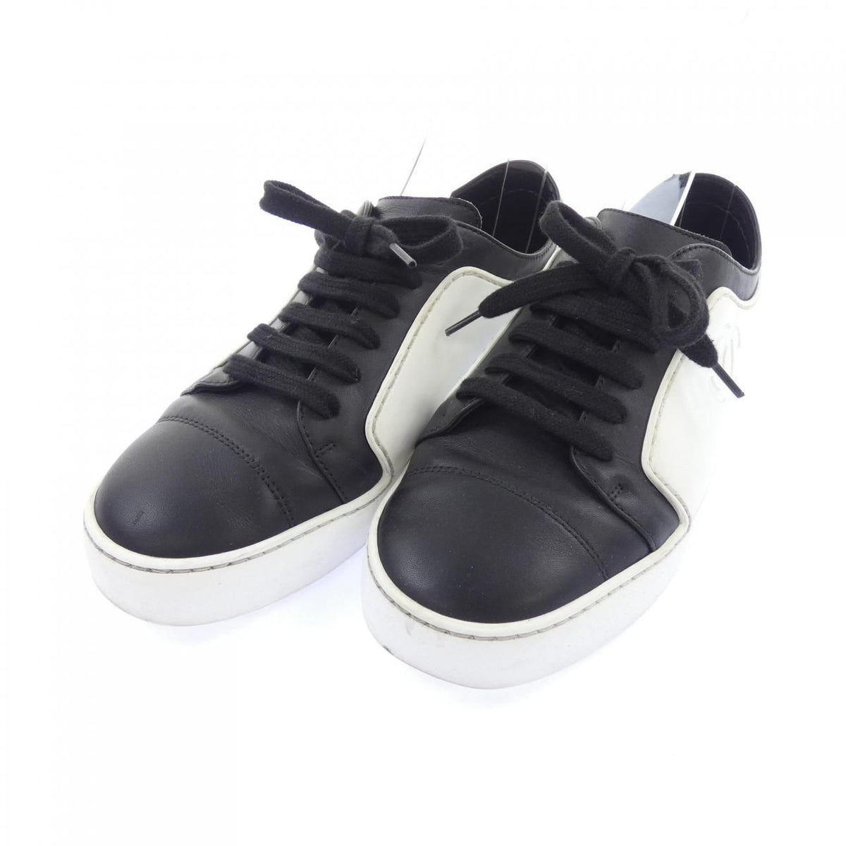 Chanel Sneakers White — view 3