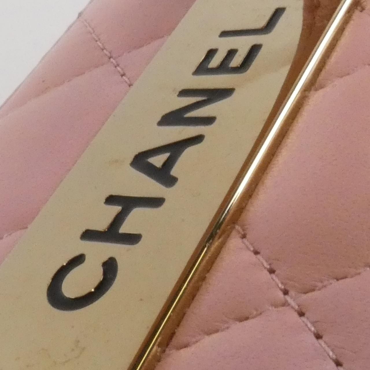 Chanel Bag Handbag Pink — view 6