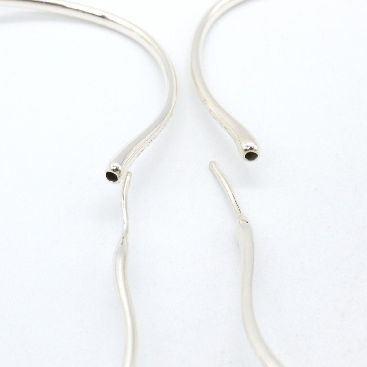 Tiffany & Co Single Earring Open Heart Hoop 925 Sterling Silver — view 5